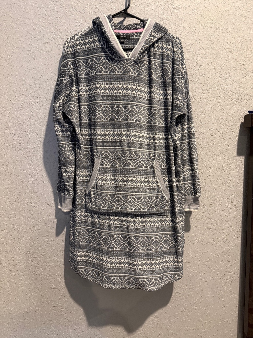 Blanket Type Hoodie - Size L